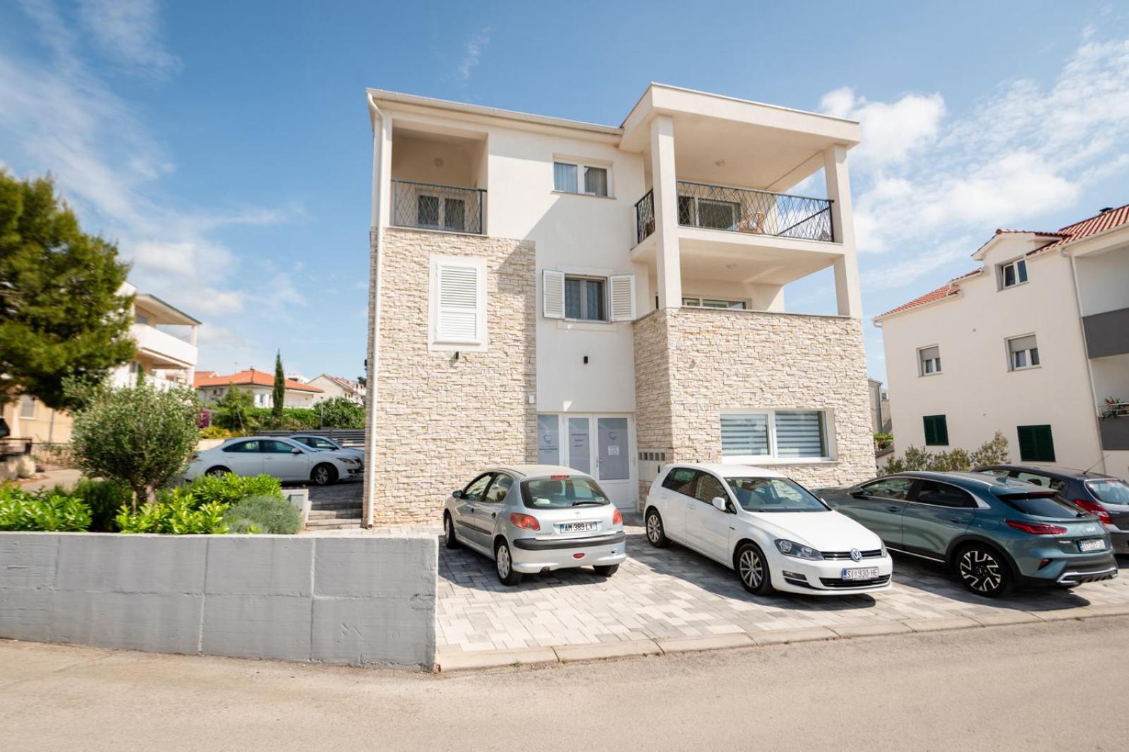Apartments Piskulic Бродарика Екстериор снимка