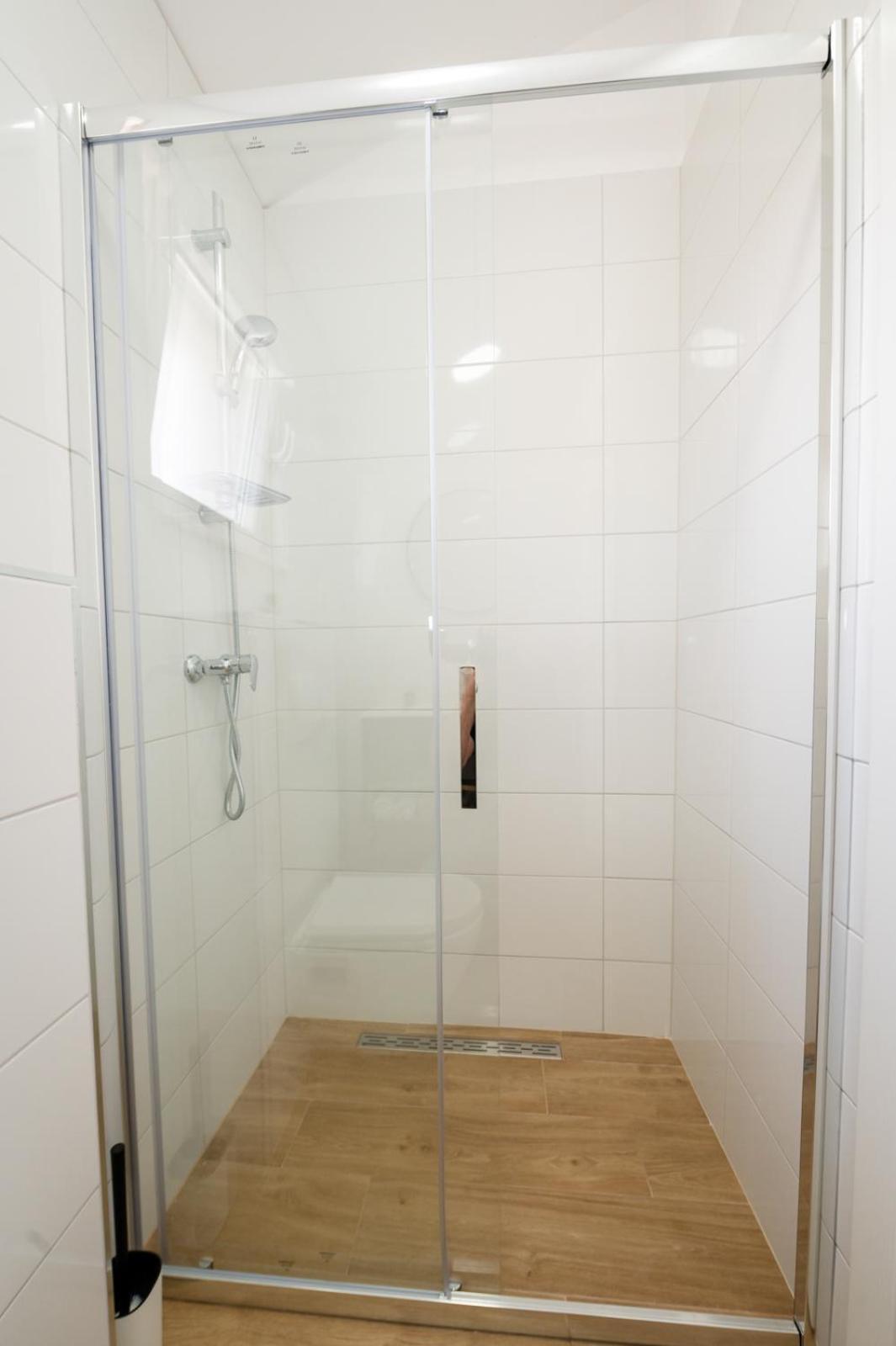 Apartments Piskulic Бродарика Екстериор снимка